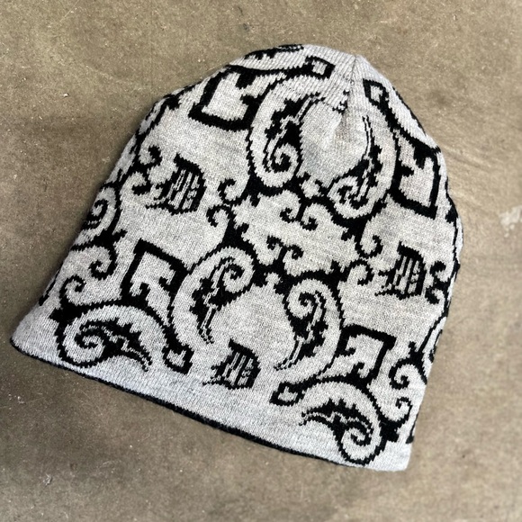 Reversible beanie black and grey - Picture 2 of 3